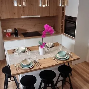  Apartman Orhideja