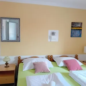 Apartman D,apartman